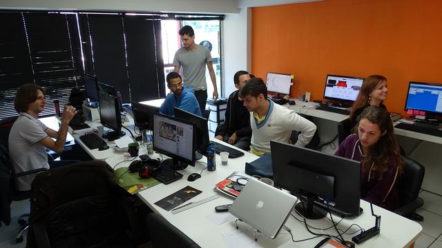 2015-04.jpg